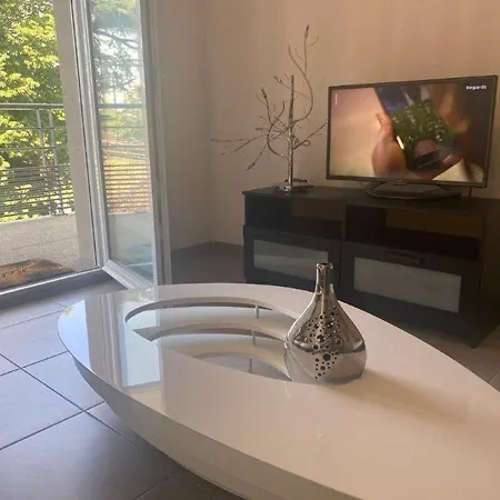 Apartment Jasmin Avec Parking A 200 M Du Centre Avignon